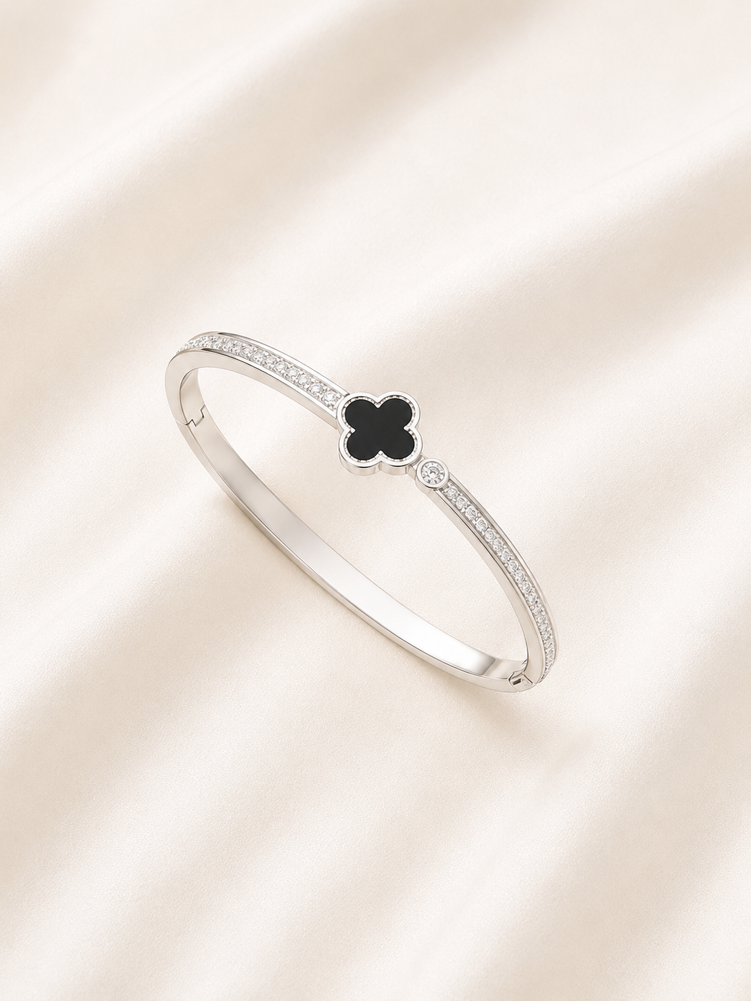 Midnight Clover Bangle