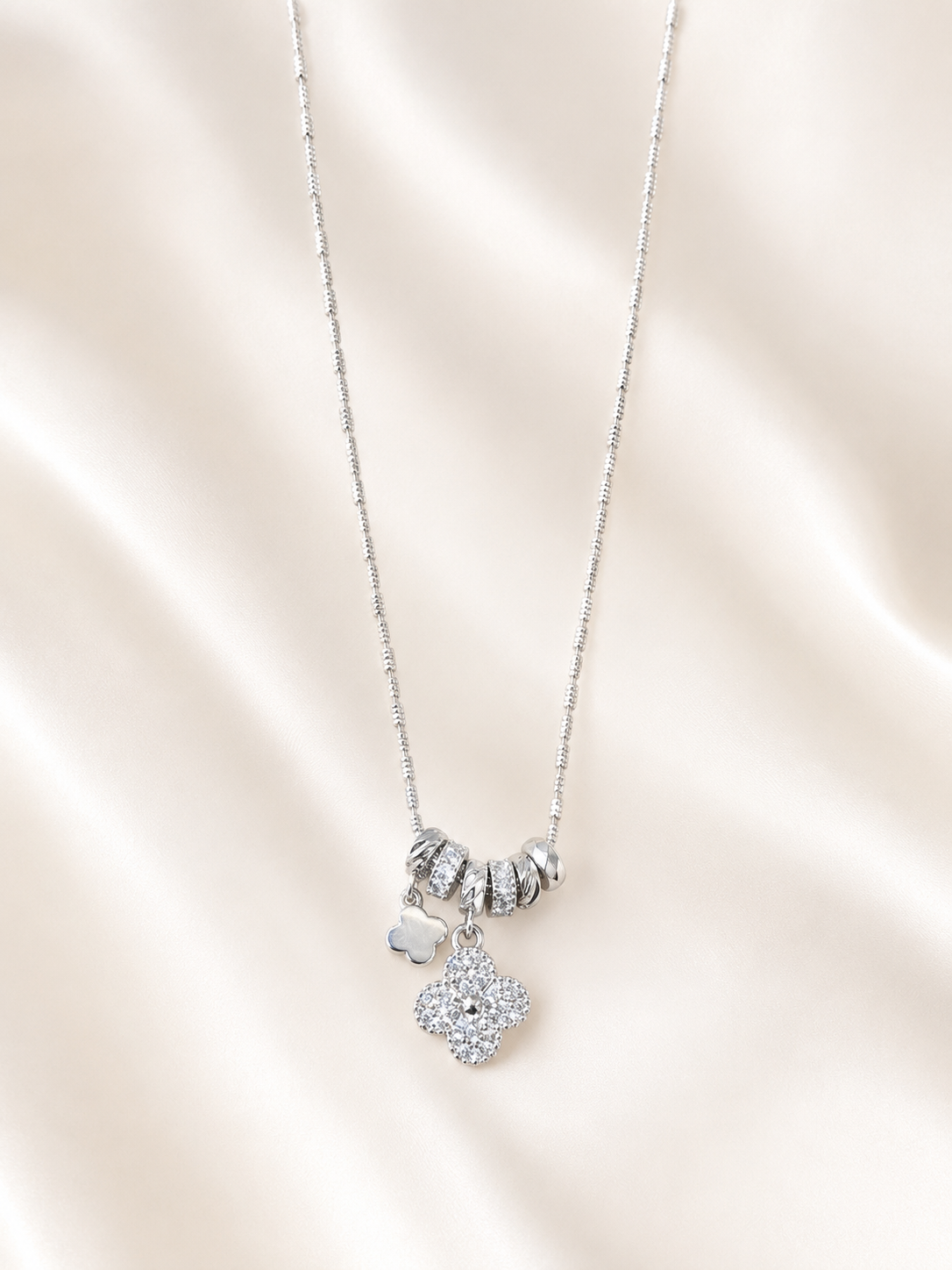 Clover Elegance Necklace
